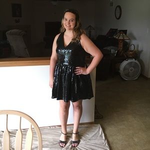 Windsor Dresses - Party/Homecoming dress Windsor Dresses - Party/Homecoming dress
